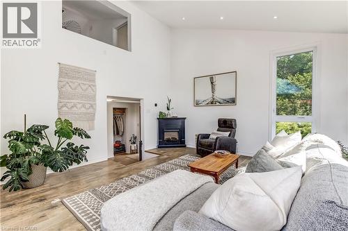 657 Windham Road 14 Road, Simcoe, ON - Indoor Photo Showing Living Room With Fireplace