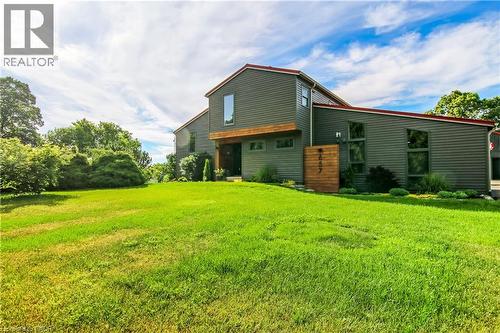 657 Windham Rd 14 - 657 Windham Road 14 Road, Simcoe, ON - Outdoor