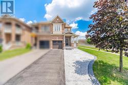 4301 TRAIL BLAZER WAY  Mississauga, ON L5R 0A9