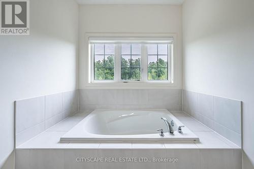 54 Ezra Crescent, Brampton, ON 