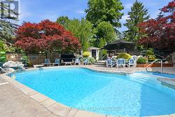 Gorgeous Pool - 