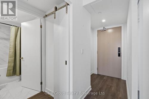 303 - 370 Martha Street, Burlington (Brant), ON 