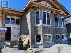 25 MEADOW WOOD COURT North Bay (Ferris), ON P1A 0H2