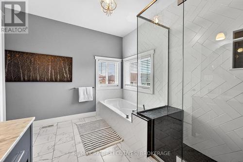 700 Stonehenge Street, Kingston (City Northwest), ON - Indoor Photo Showing Bathroom