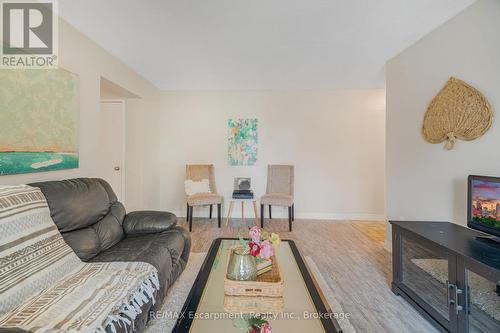 203 - 485 Thorold Road, Welland (Prince Charles), ON 