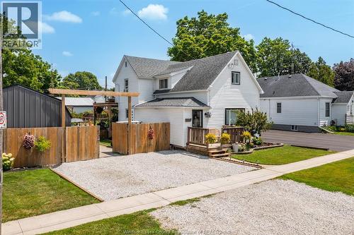 31 FORHAN STREET  Wallaceburg, ON N8A 3S4