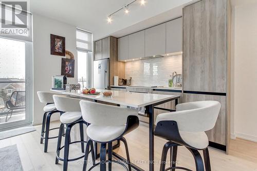 413 - 8 Beverley Glen, Vaughan, ON 