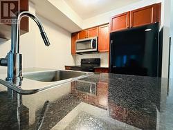 2419 - 135 VILLAGE GREEN SQUARE Toronto, ON M1S 0G3