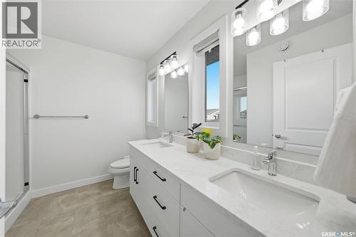 319 Skopik Crescent, Saskatoon, SK - Indoor Photo Showing Bathroom