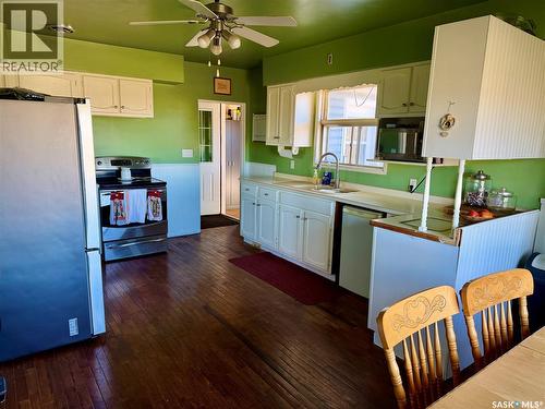 Nelson Acreage, Blucher Rm No. 343, SK - Indoor Photo Showing Kitchen