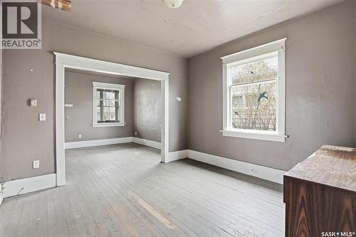 1284 3Rd Avenue Ne, Moose Jaw, SK - Indoor Photo Showing Other Room