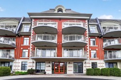 426-1920 Rue Adoncour Longueuil (Le Vieux-Longueuil), QC J4N 1T4
