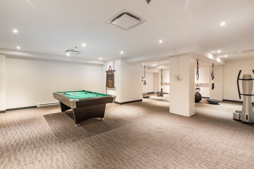 Salle de jeux - 709-1061 Rue St-Alexandre, Montréal (Ville-Marie), QC - Indoor Photo Showing Other Room