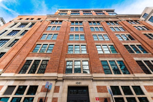 Façade - 709-1061 Rue St-Alexandre, Montréal (Ville-Marie), QC - Outdoor