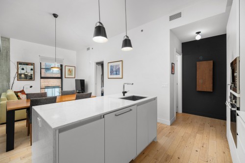 Cuisine - 506-1115 Rue Du Square-Amherst, Montréal (Ville-Marie), QC - Indoor Photo Showing Kitchen With Upgraded Kitchen