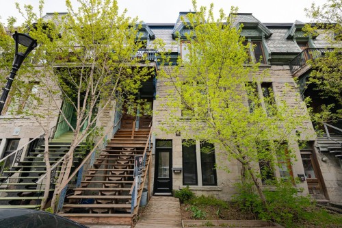 1715 Rue Sanguinet  Montréal (Ville-Marie), QC H2X 3G5