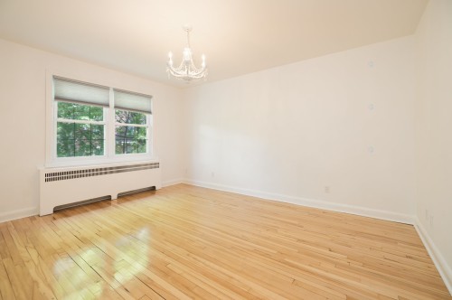 Master Bedroom - 4852 Av. Isabella, Montréal (Côte-Des-Neiges/Notre-Dame-De-Grâce), QC - Indoor Photo Showing Other Room