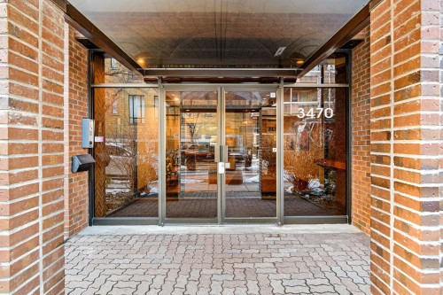 Entrée extérieure - 101-3470 Rue Durocher, Montréal (Le Plateau-Mont-Royal), QC - 