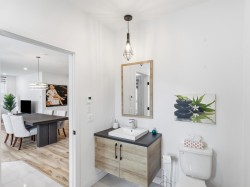 Powder room - 