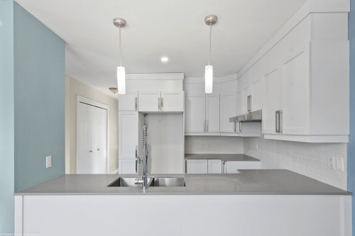 Kitchen - 6601 Boul. Des Laurentides, Laval (Auteuil), QC - Indoor Photo Showing Kitchen