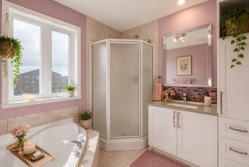 Bathroom - 6601 Boul. Des Laurentides, Laval (Auteuil), QC - Indoor Photo Showing Bathroom