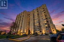 714 - 370 DIXON ROAD  Toronto, ON M9R 1T2