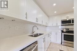 716 - 80 GRANDRAVINE DRIVE Toronto, ON M3J 1B2