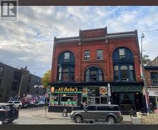 682 QUEEN STREET E Toronto, ON M4M 1G9