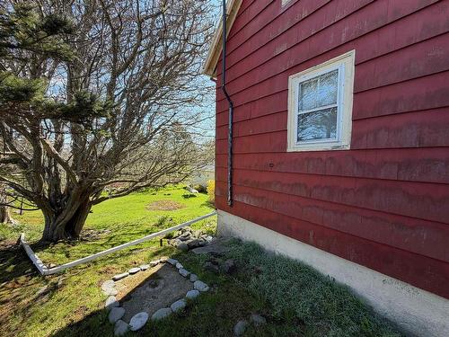 42 Main Shore Road, Milton Highlands, NS 