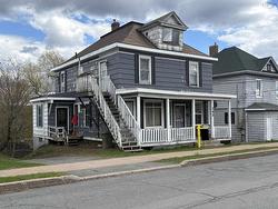 143 MacKay Street  Stellarton, NS B0K 1S0