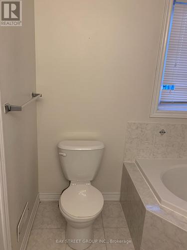 87 Hammersley Boulevard, Markham, ON - Indoor Photo Showing Bathroom