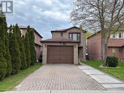 23 STOCKBRIDGE CRESCENT Ajax, ON L1T 2H2
