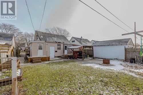 107 Dover Road, Welland, ON - Outdoor