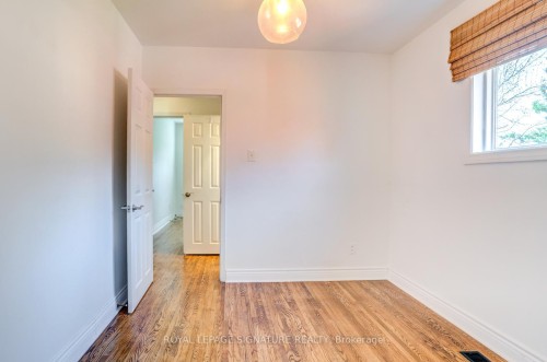 17 Avis Crescent, Toronto, ON 