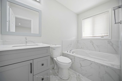 5610 Freshwater Drive, Mississauga, ON 