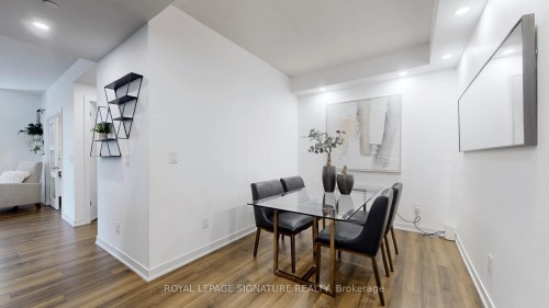 510-60 Berwick Avenue, Toronto, ON - Indoor Photo Showing Dining Room