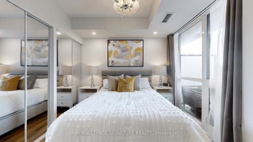 510-60 Berwick Avenue, Toronto, ON - Indoor Photo Showing Bedroom
