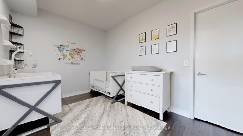 510-60 Berwick Avenue, Toronto, ON - Indoor