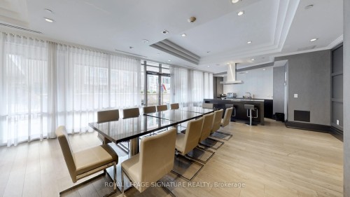 510-60 Berwick Avenue, Toronto, ON - Indoor Photo Showing Other Room