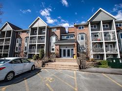 302 15 Knightsridge Drive, Halifax, NS Drive  Rockingham, NS B3M 3S9