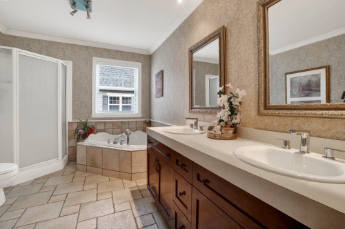 Salle de bains - C-132 Av. Du Sablon, Bois-Des-Filion, QC - Indoor Photo Showing Bathroom