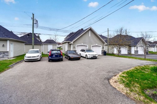 Terrasse - C-132 Av. Du Sablon, Bois-Des-Filion, QC - Outdoor