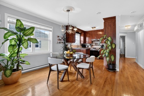 Cuisine - C-132 Av. Du Sablon, Bois-Des-Filion, QC - Indoor Photo Showing Kitchen With Double Sink