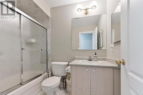 12 Boxhill Road, Markham, ON - Indoor Photo Showing Bathroom