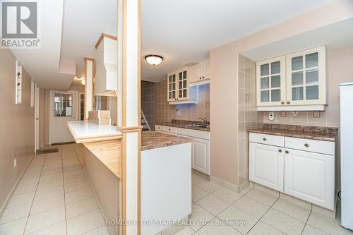 26 Delray Drive E, Markham, ON - Indoor Photo Showing Kitchen