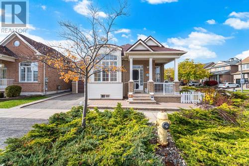26 Delray Drive E, Markham, ON - Outdoor With Facade