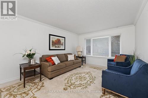 11 Decaria Boulevard, Perth, ON - Indoor Photo Showing Living Room