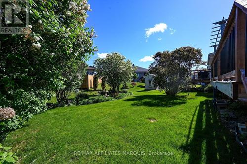 11 Decaria Boulevard, Perth, ON - Outdoor