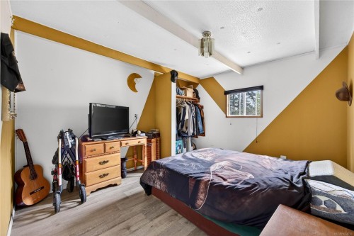 104 Mobrae Ave, Salt Spring, BC 