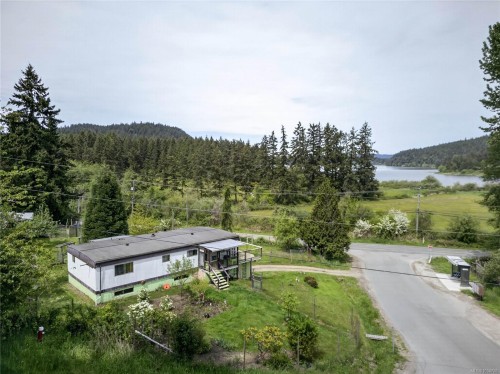 104 Mobrae Ave, Salt Spring, BC 